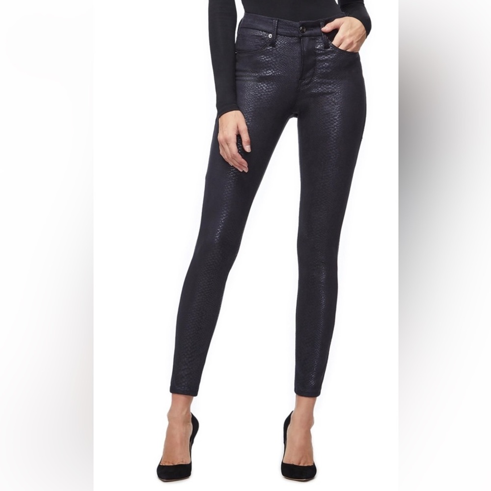 Good American Black skinny ankle jeans.